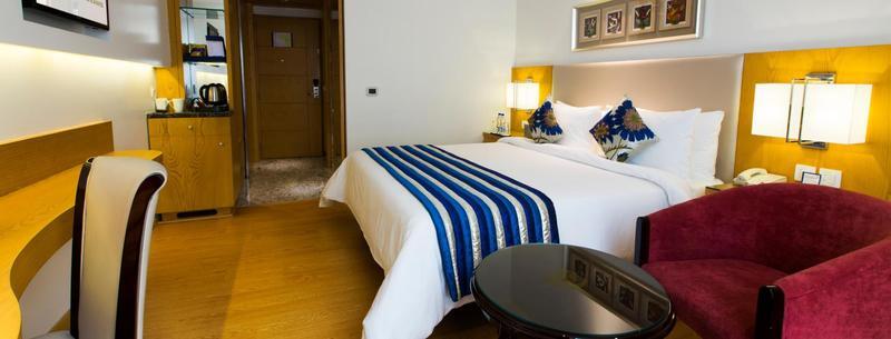 Ramada By Wyndham Ghaziabad Vasundhara Hotel Exterior photo